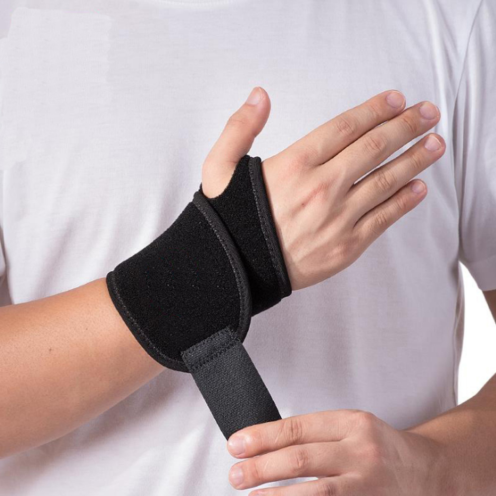 PUSH!運動用品舒適透氣加厚抗菌運動護腕保暖籃球護手腕 (升級版)H29